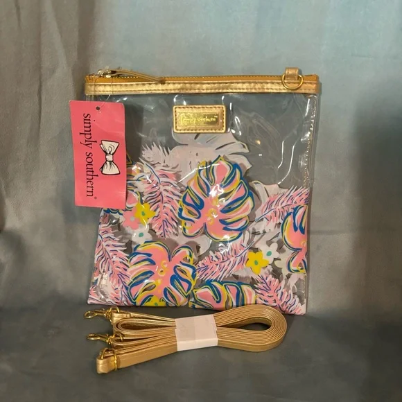 🆕NWT🆕
Simply Southern Clear Crossbody Floral Bag - Picture 2 of 4